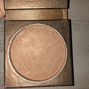 Amazonian clay bronzer